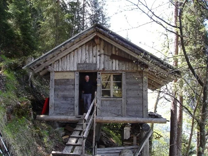 Schutzhütte